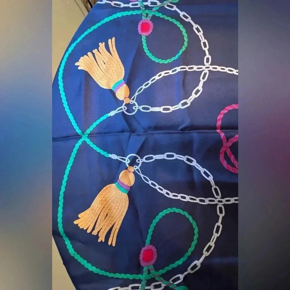 VINTAGE: Ginnie Johansen | ladies tassels & chains silk scarf. - Picture 3 of 12